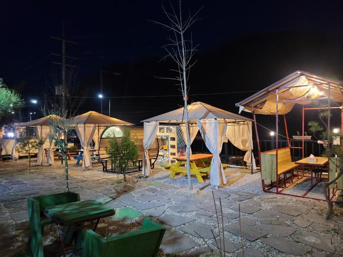 Sky Vivaldi Pension Hongcheon Exterior foto