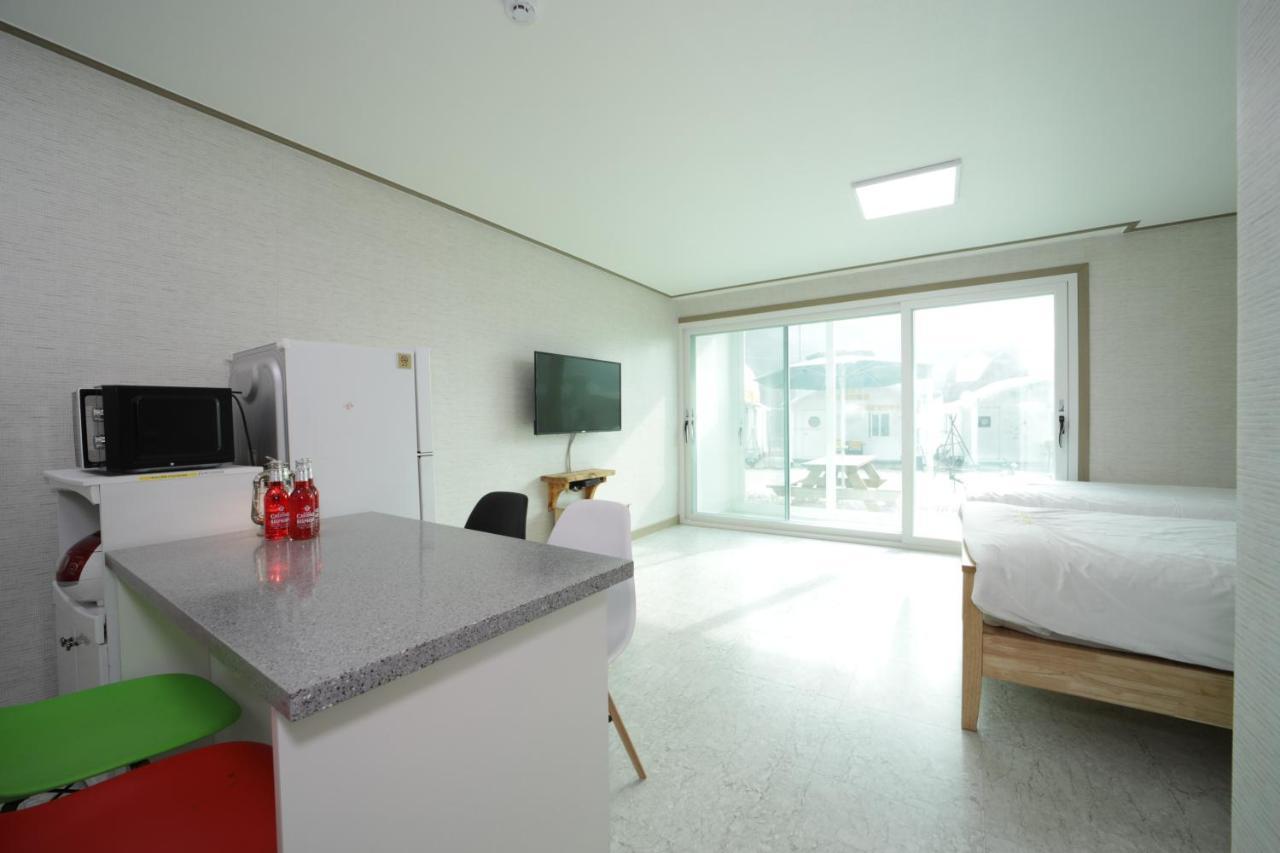 Sky Vivaldi Pension Hongcheon Exterior foto